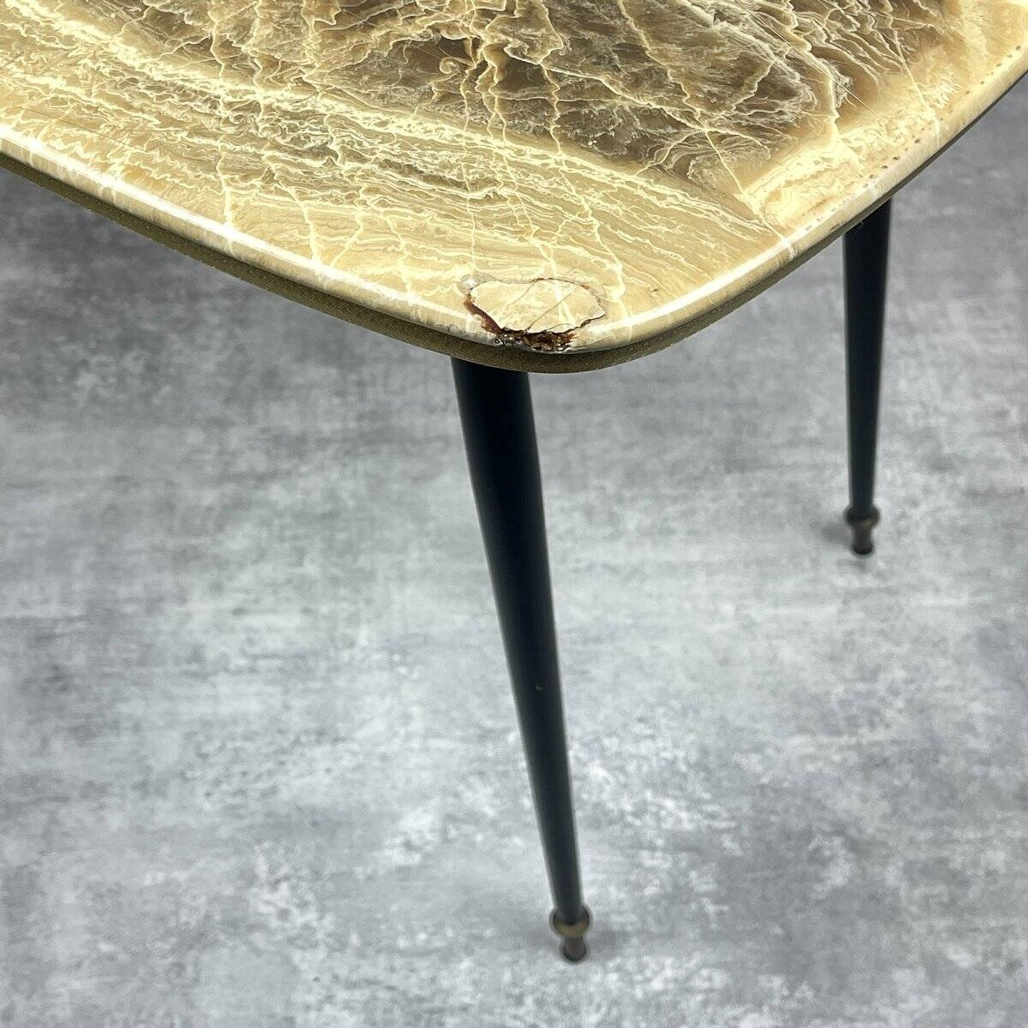 Mid-century modern Italian coffee table, 1950s.