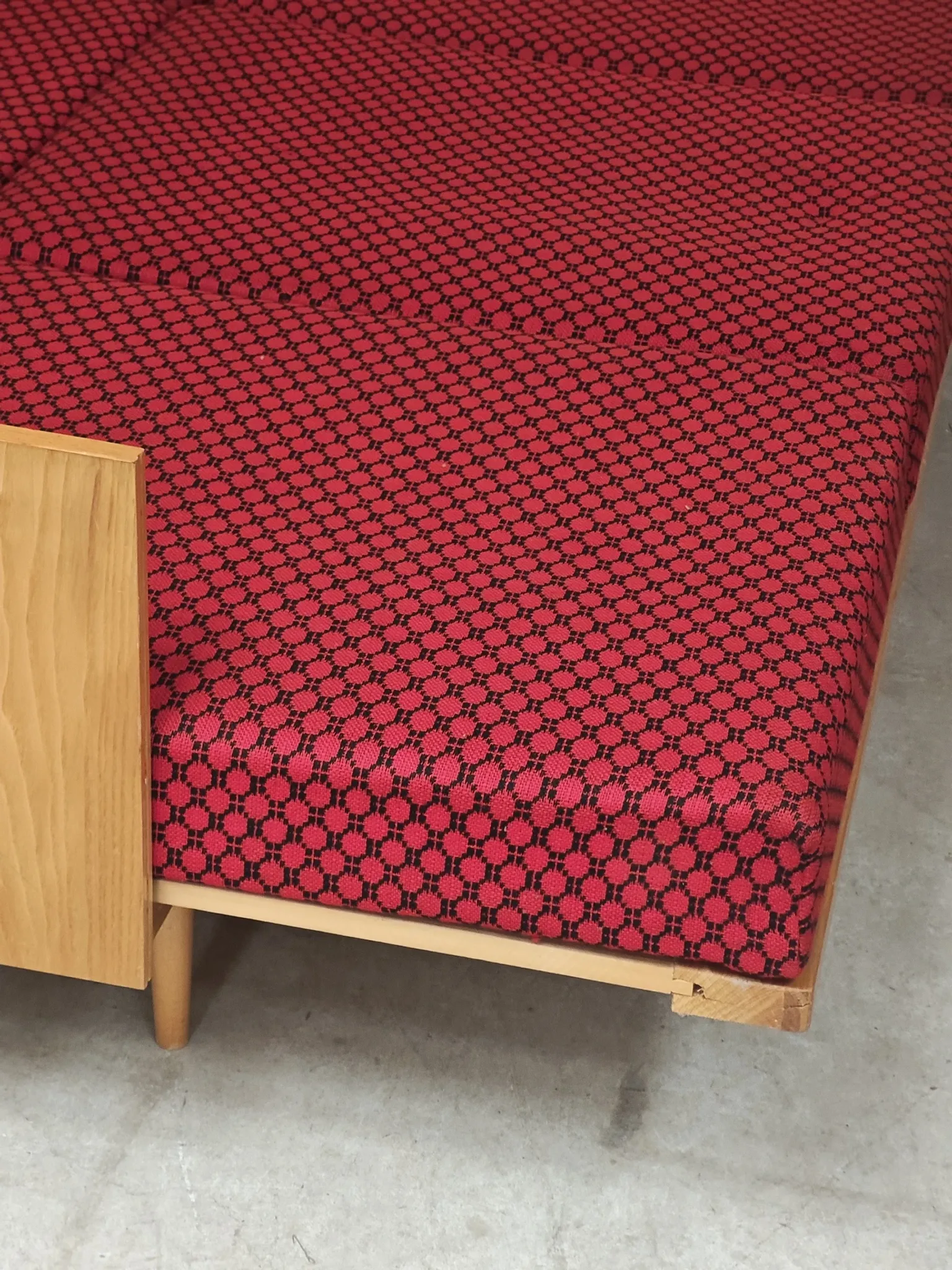 Folding bench Daybed sofa red and black fabric Libena Ex Teh