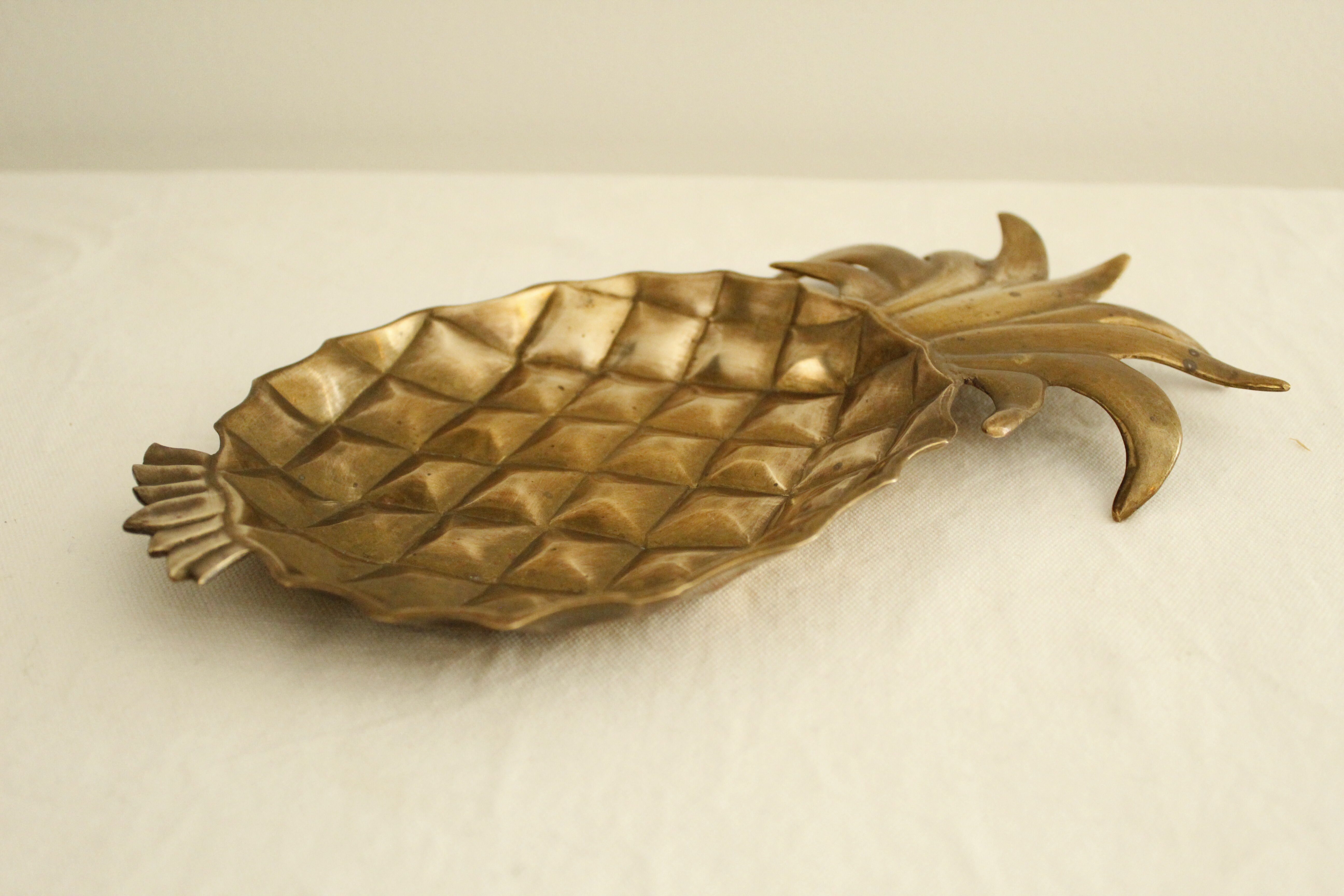 Tidy vintage pineapple brass