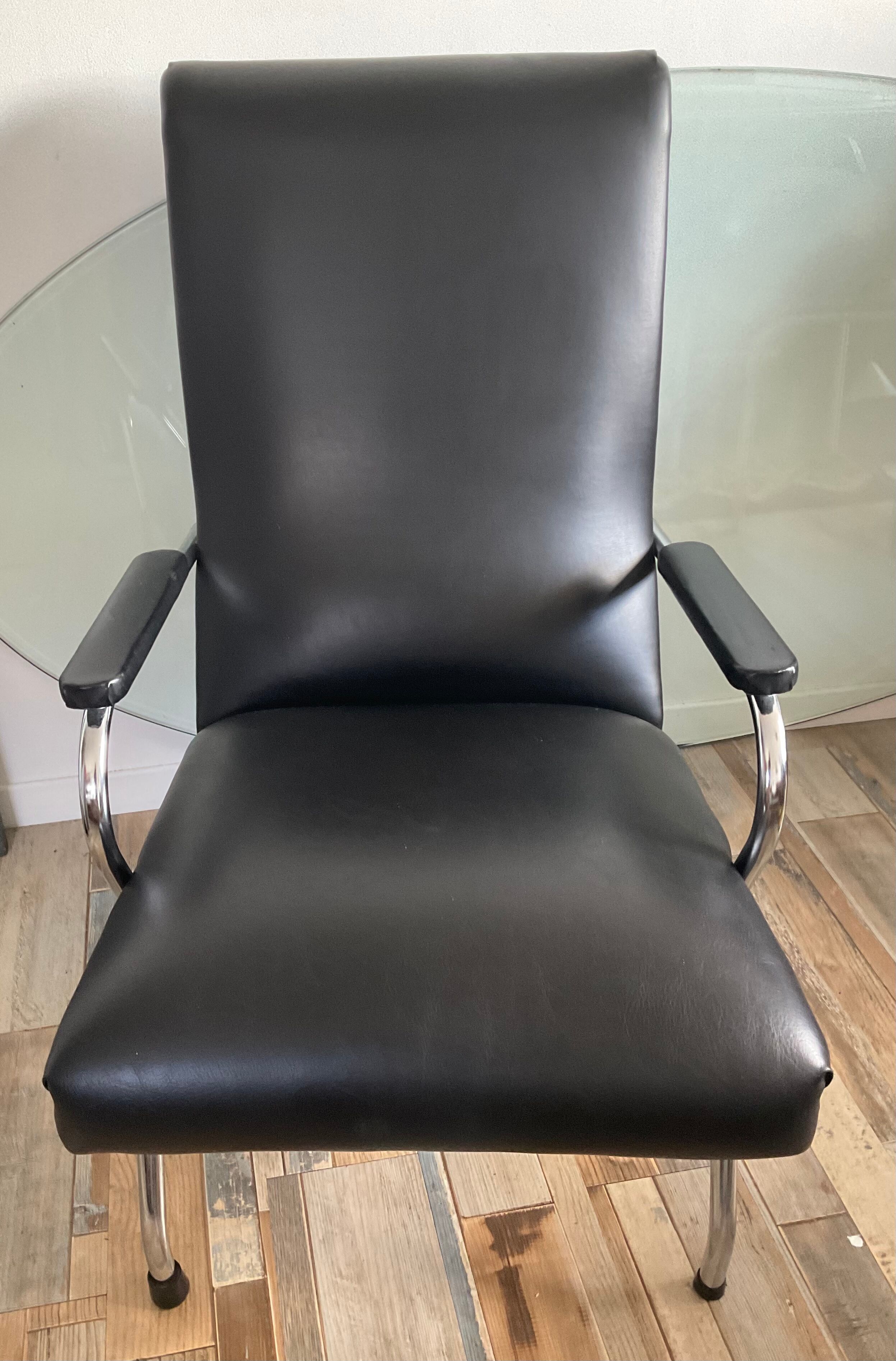 Vintage lounge chair from the 70s