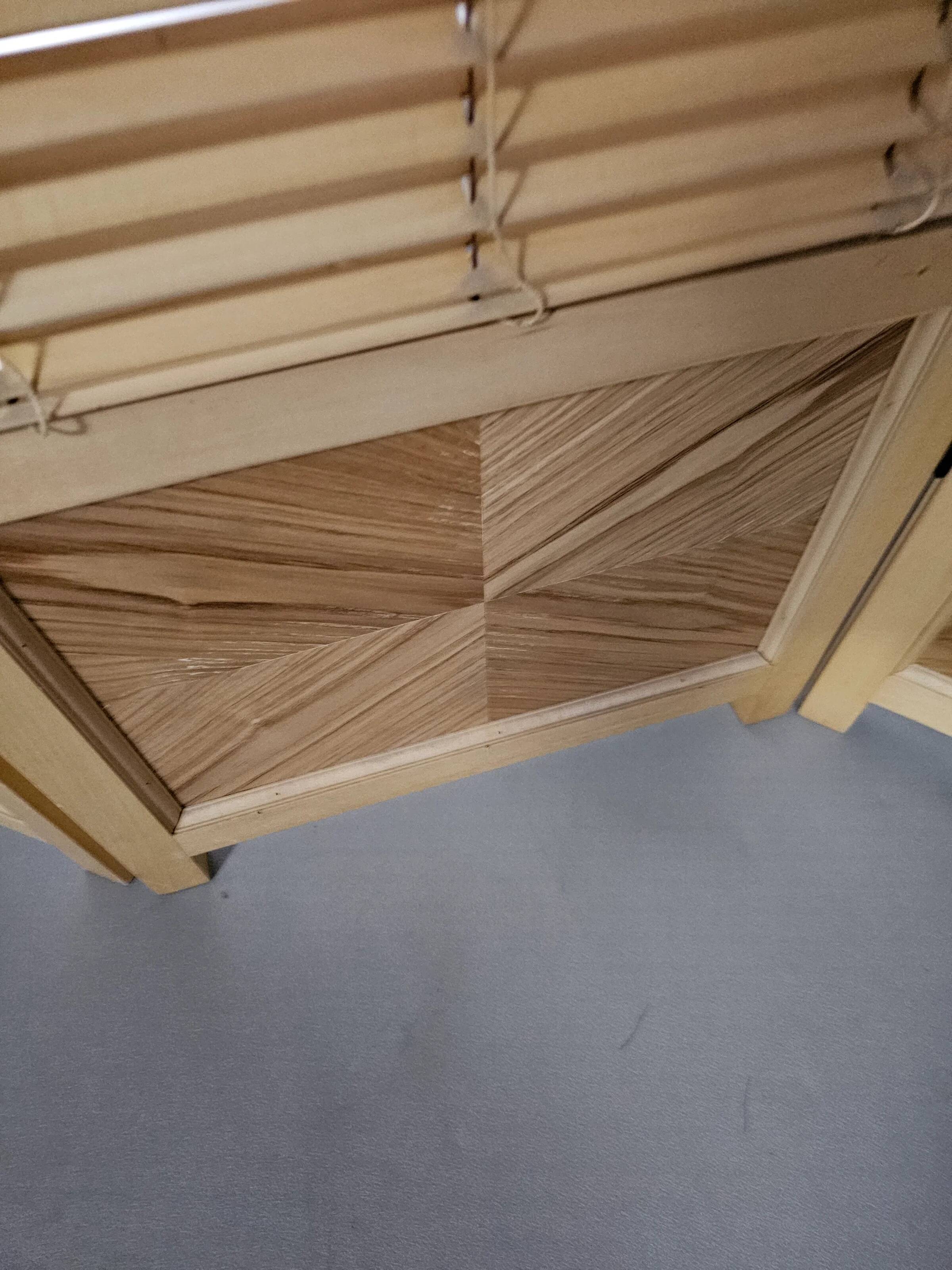 Room divider, French blonde beech louvered screen, 1960s, width 155 cm, height 185 cm