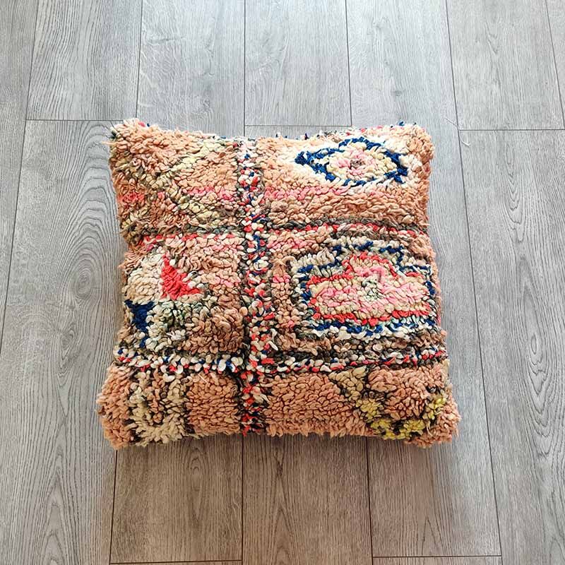 Moroccan berber boujad handmade cream 50 x 50 cm