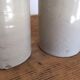 Lot de 2 bouteilles en grès émaillé