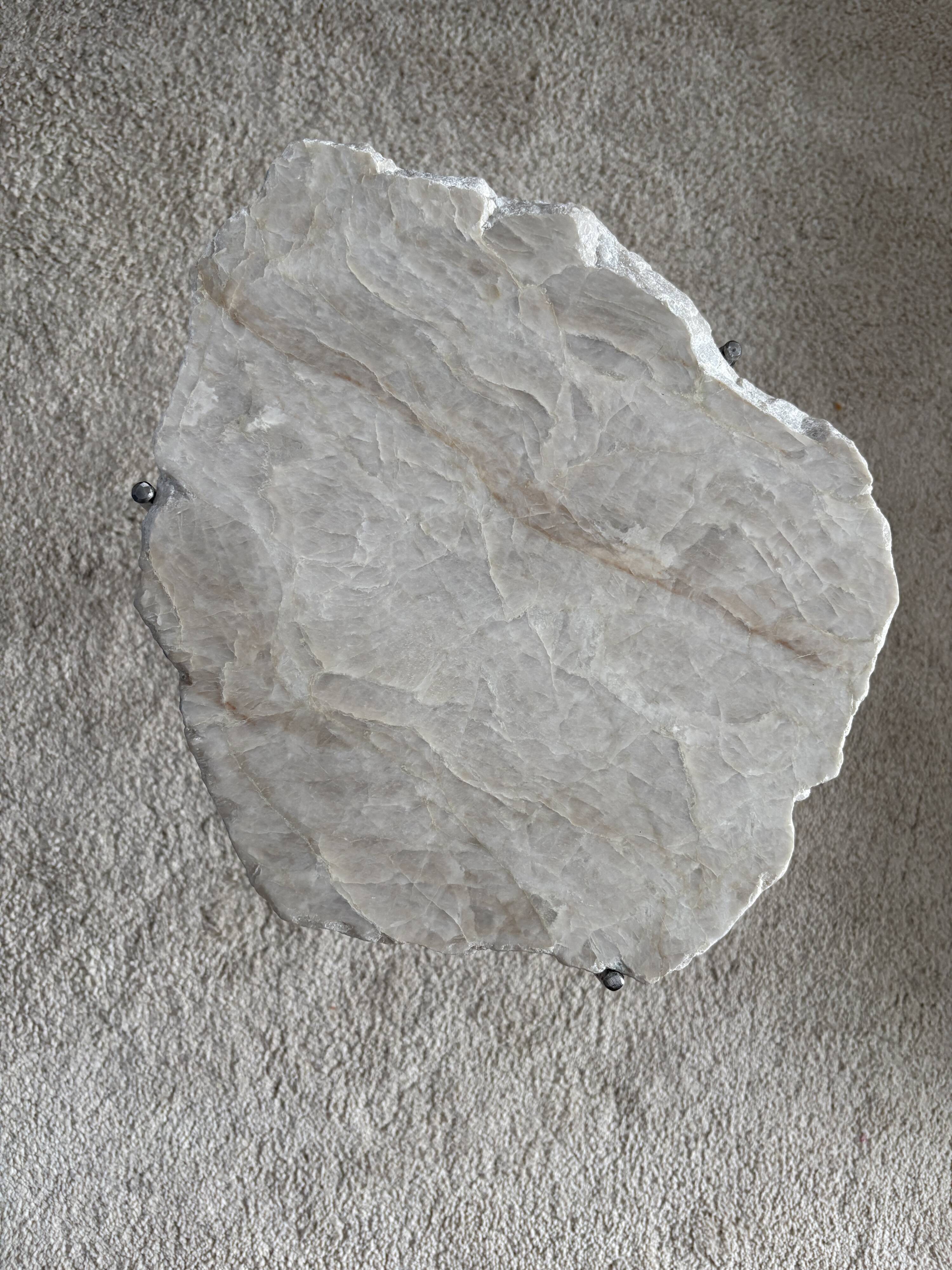 Table d’appoint / bout de canapé