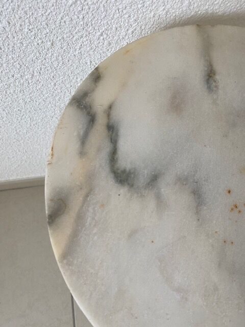 Alabaster column