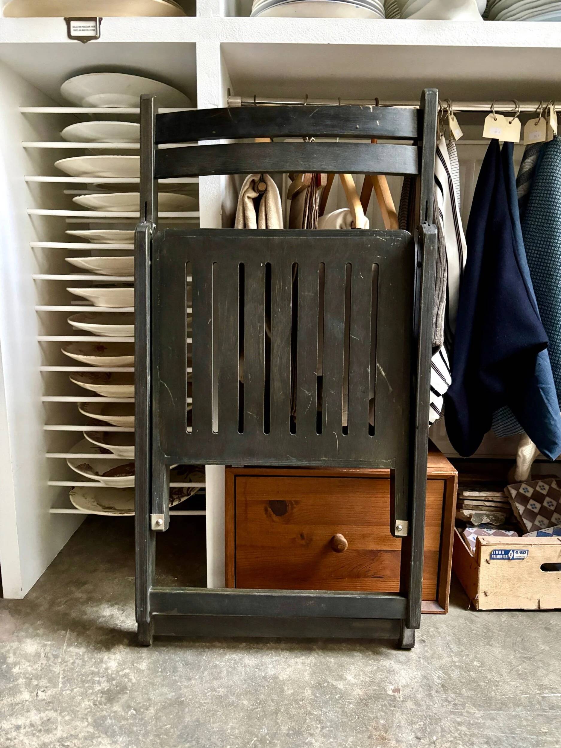 Black wooden folding chair