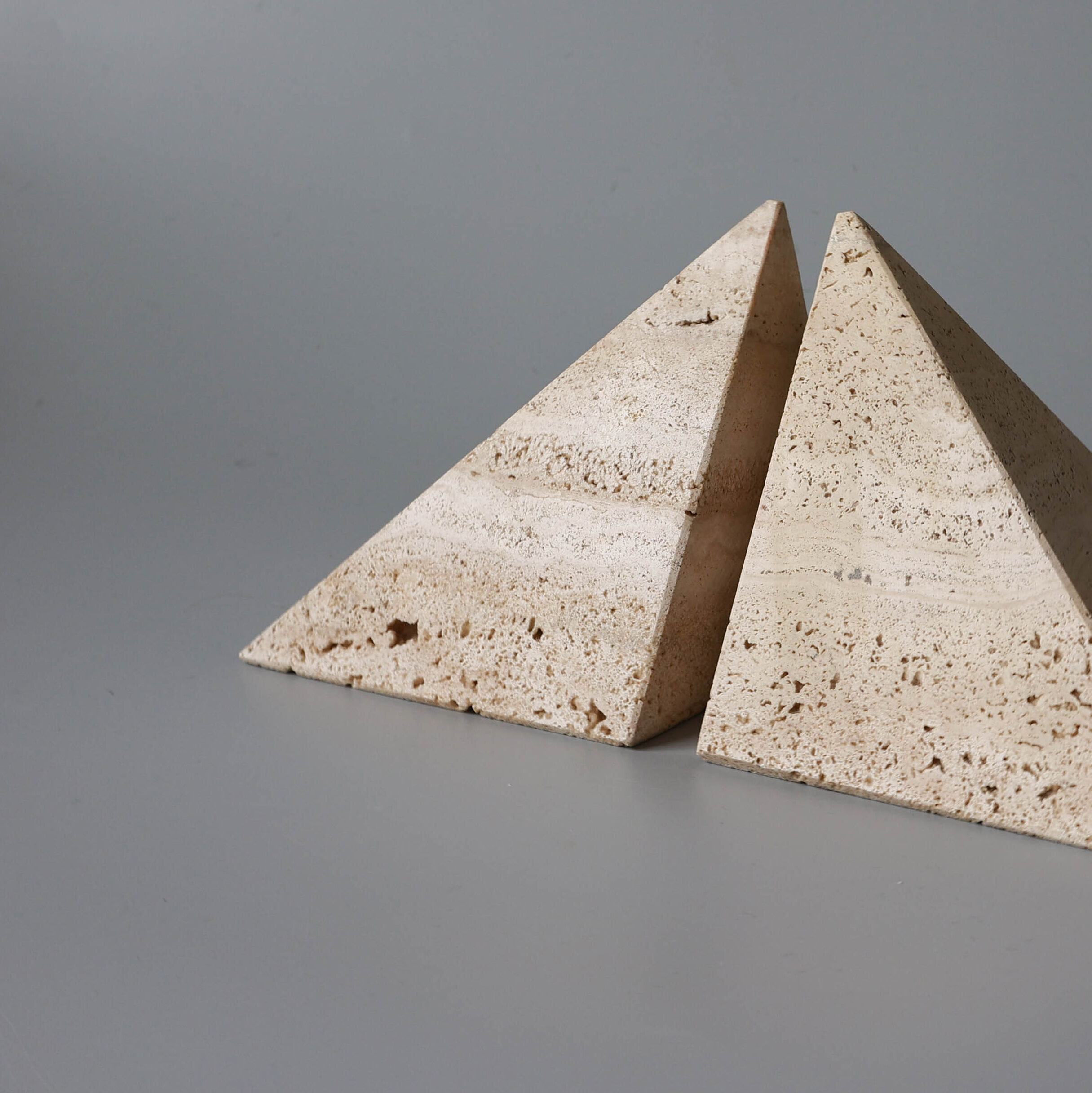 Pyramid shaped travertine bookends