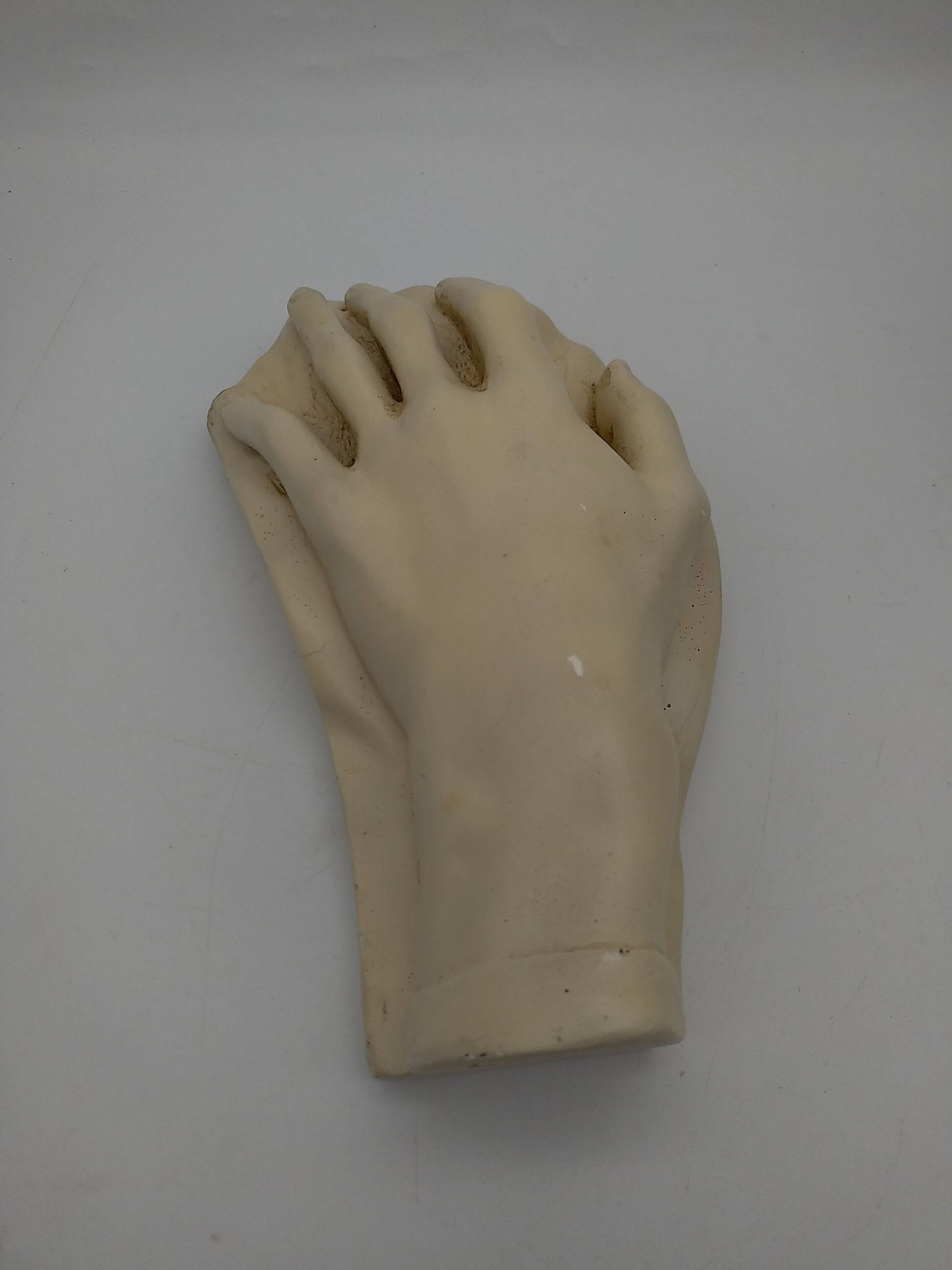 Plaster hand of Frédéric Chopin.