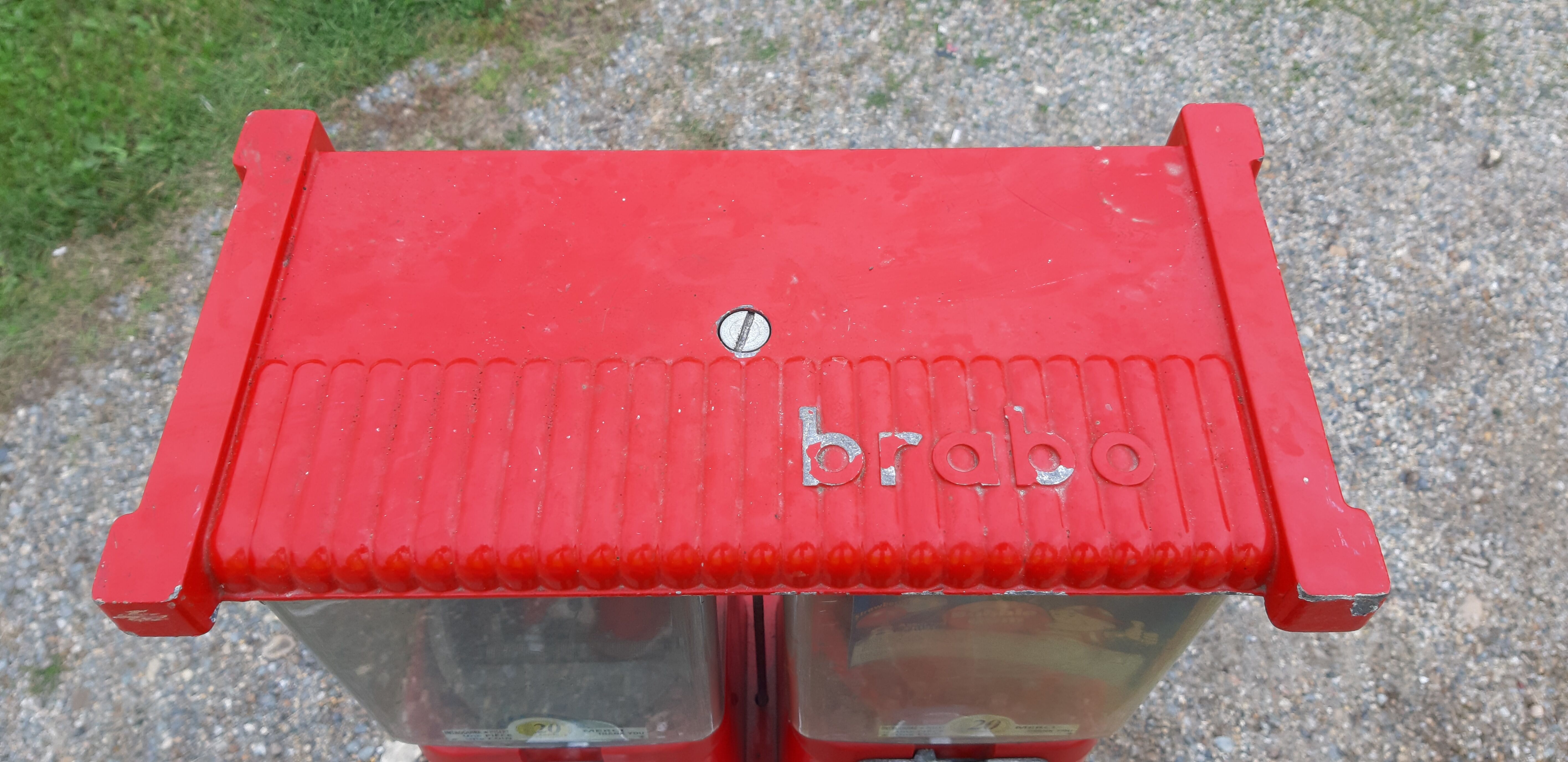 Brabo candy dispenser