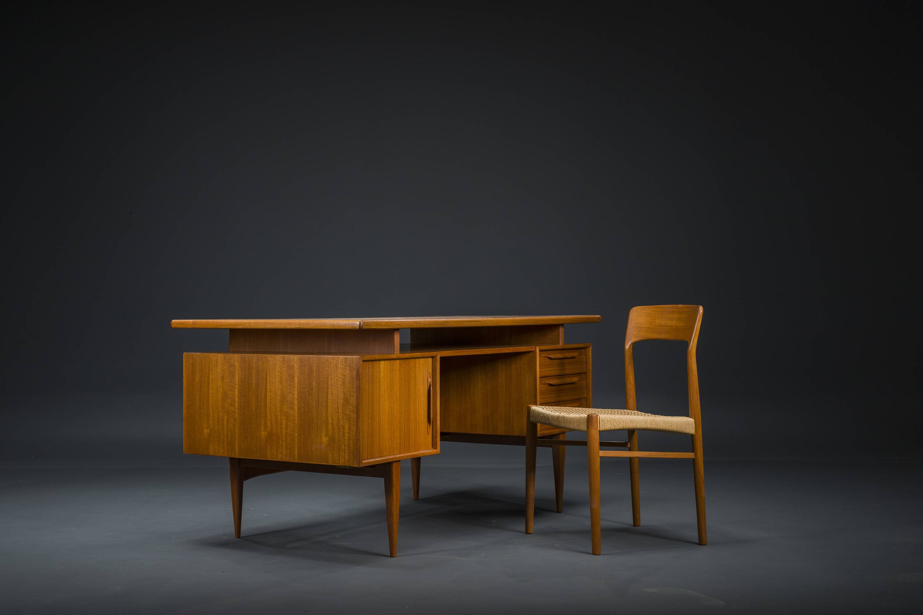 Bureau Modèle Rt200 en Teck par Heinrich Riestenpatt, 1960s