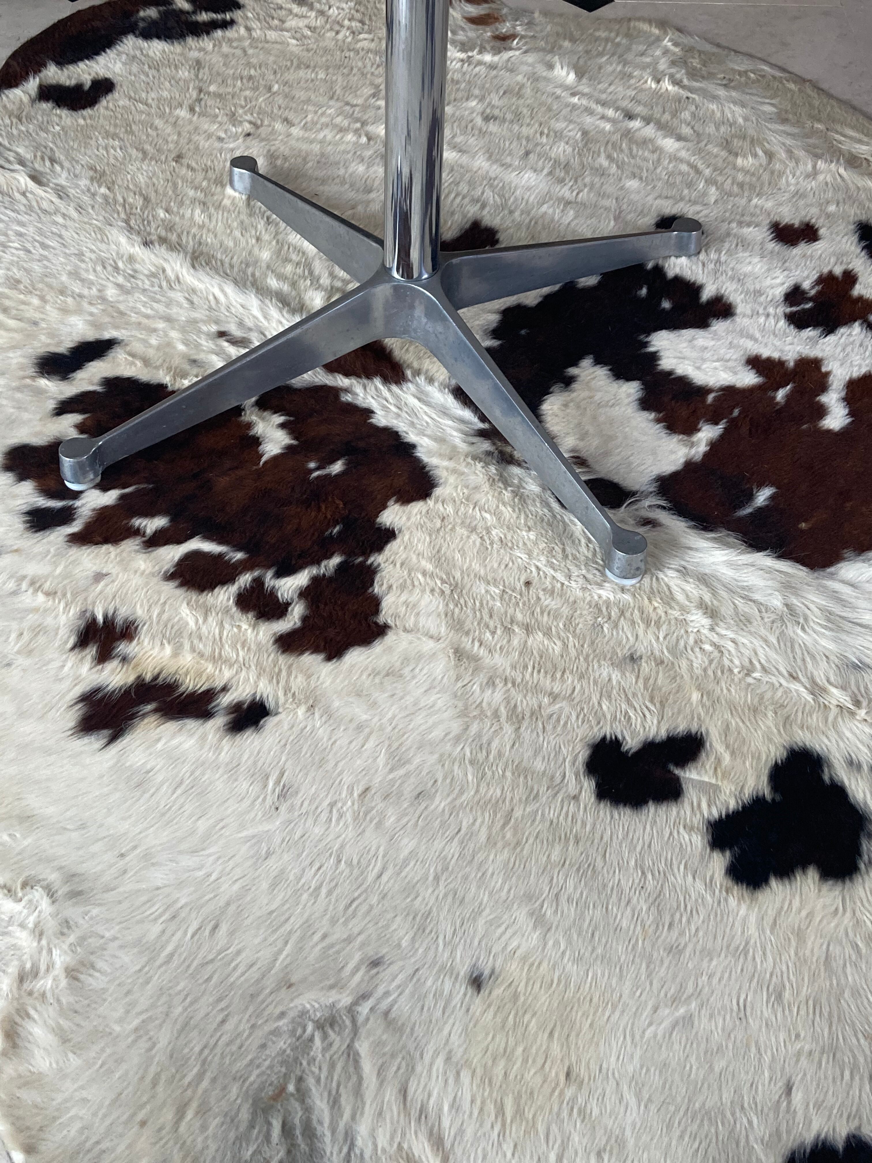 Charles and Ray Eames dining table