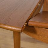 Mid-Century Round Teak Extendable Dining Table, United Knigdom, 1960s