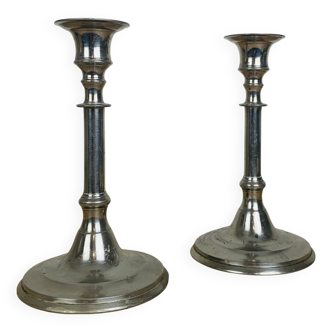 Paire de bougeoirs métal couleur argent, vintage