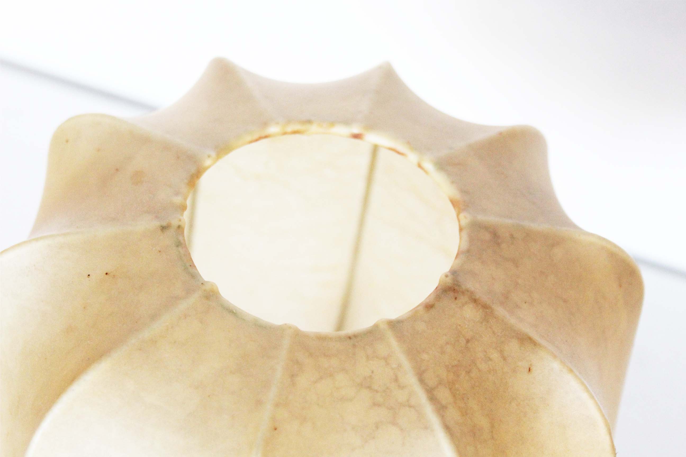 Early model cocoon tripod table lamp