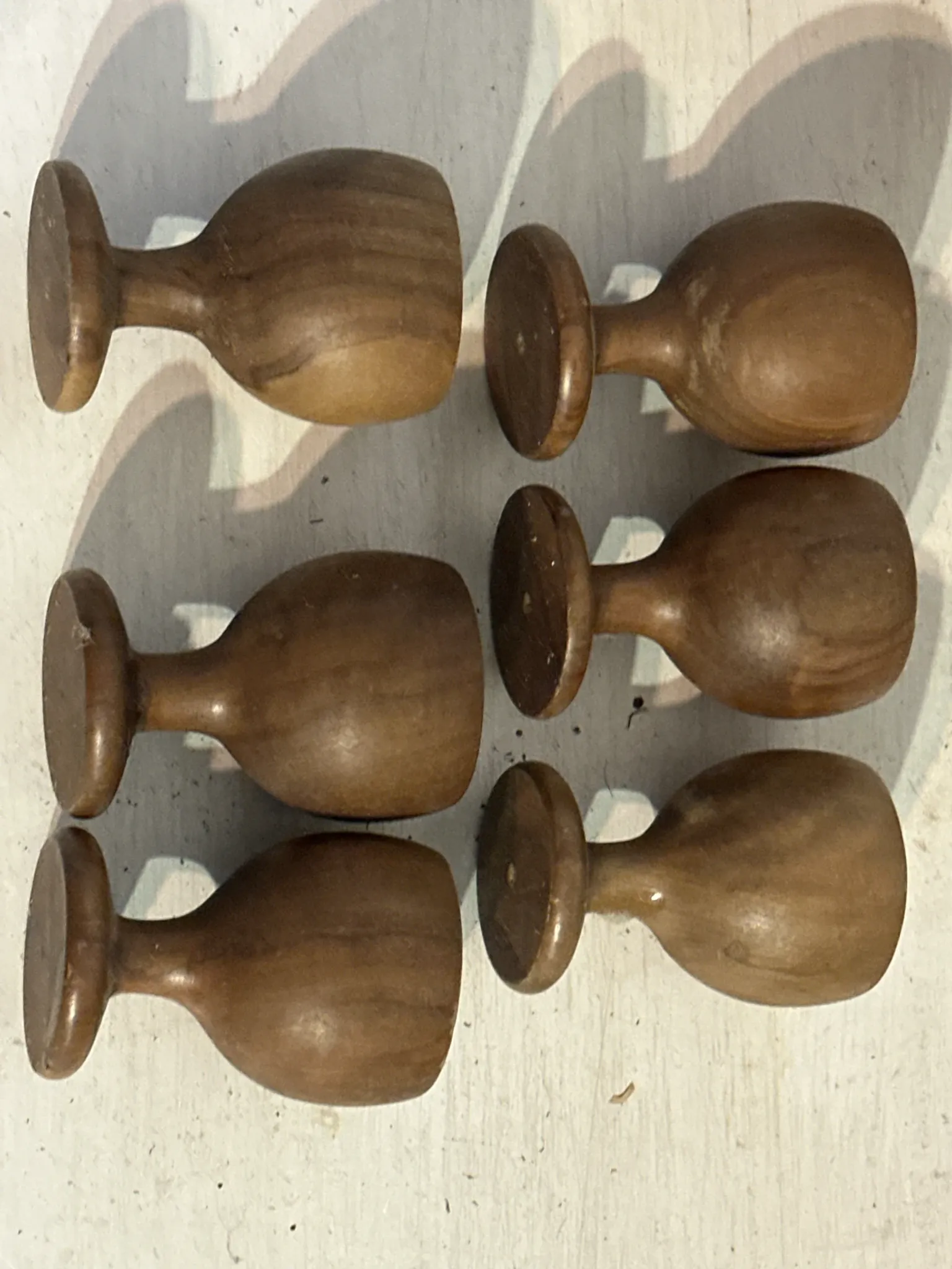 Porte-coquetiers vintage en bois tourné – 6 pièces – Années 50