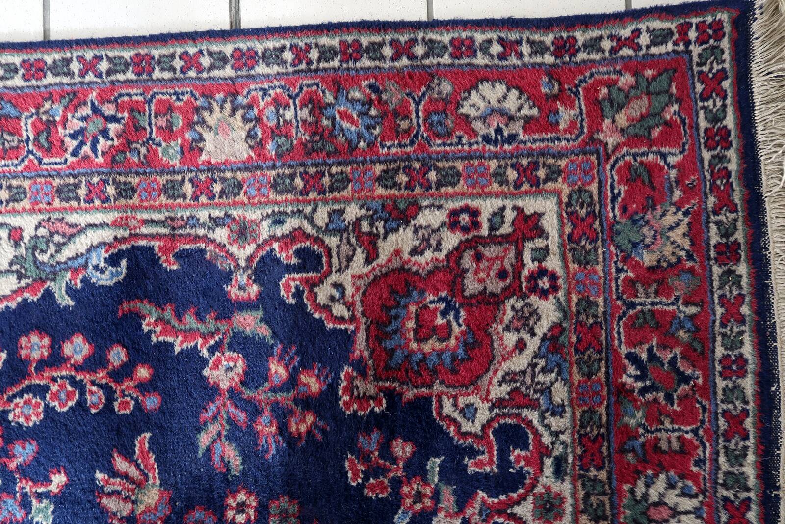 Tapis Kerman Antique – Laine Bleue Vive & Rouge – 117 x 218 cm