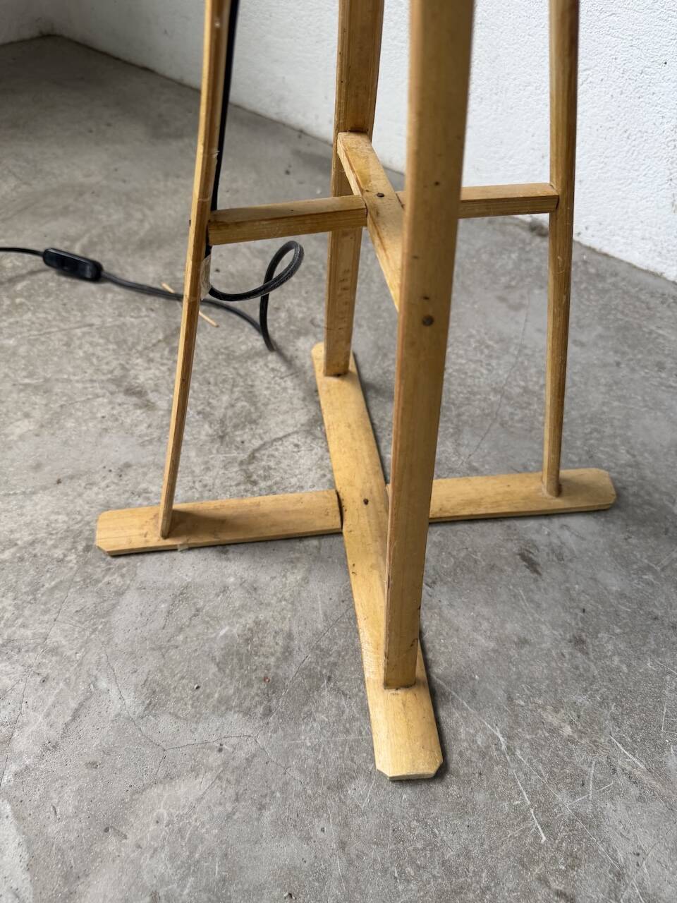 Bamboo and straw floor lamp 1980