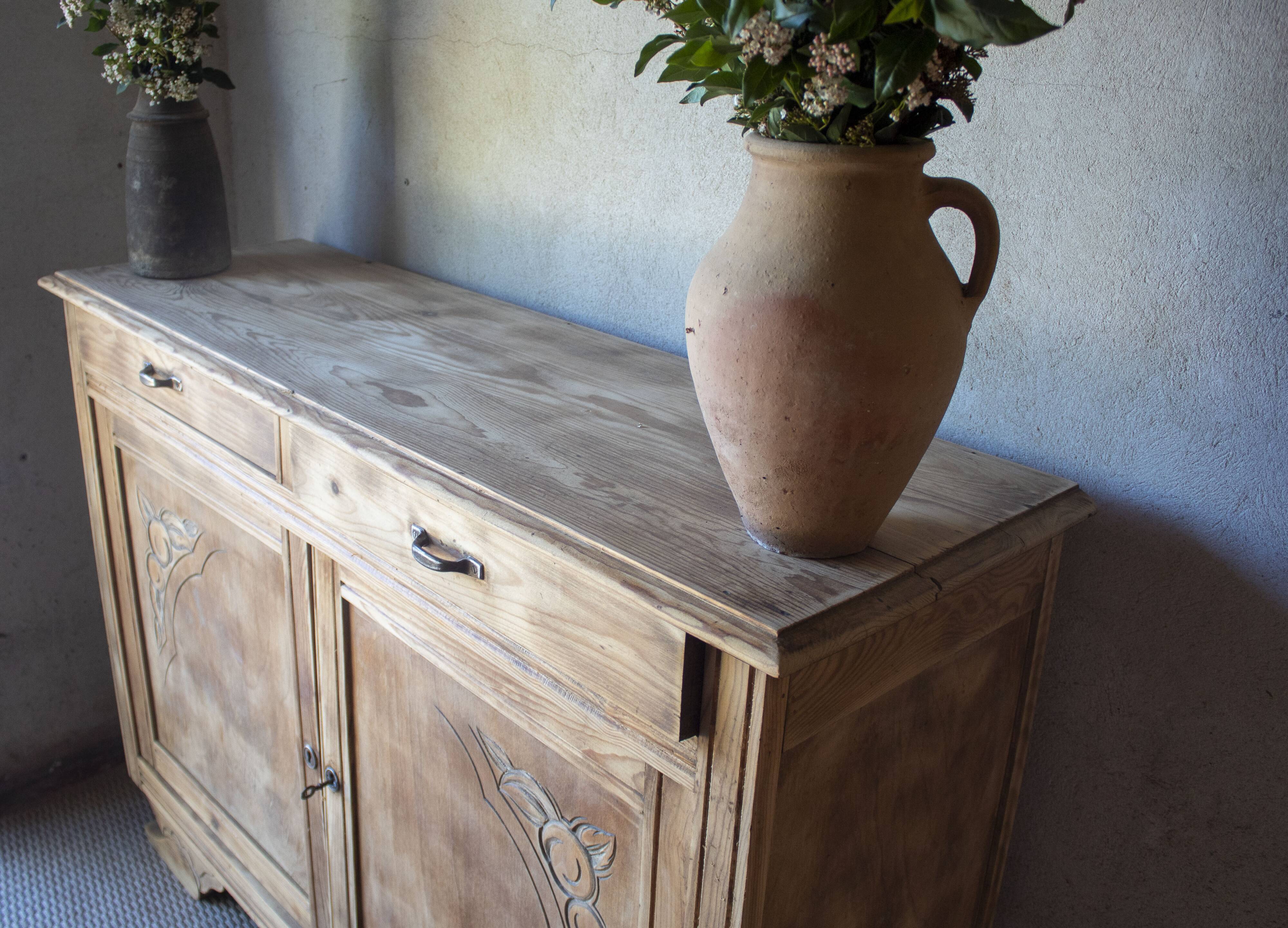 Buffet bas Art déco en bois massif