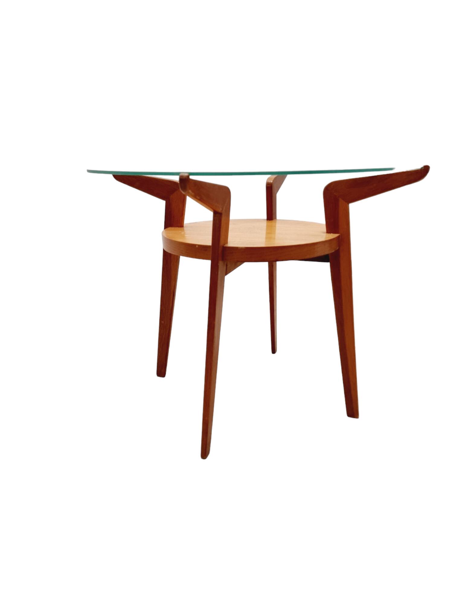 Small Mid-Century Round Oak & Glass Table from Jitona Sobeslav, Czechia, 1950s