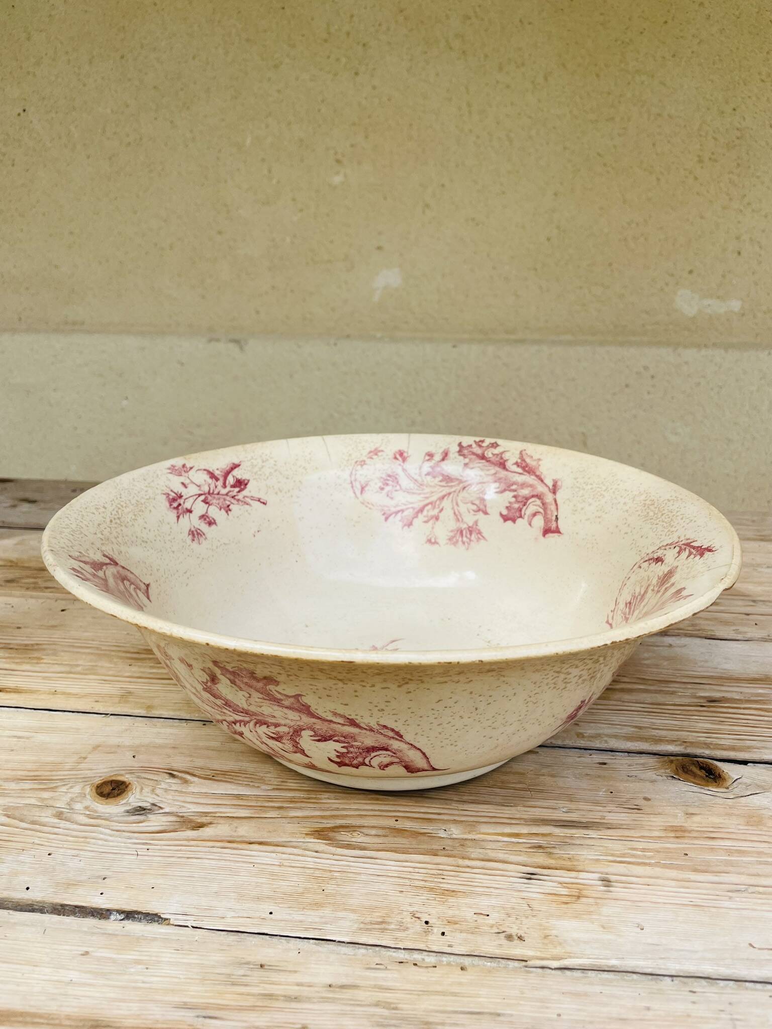 Grigny fire earth salad bowl