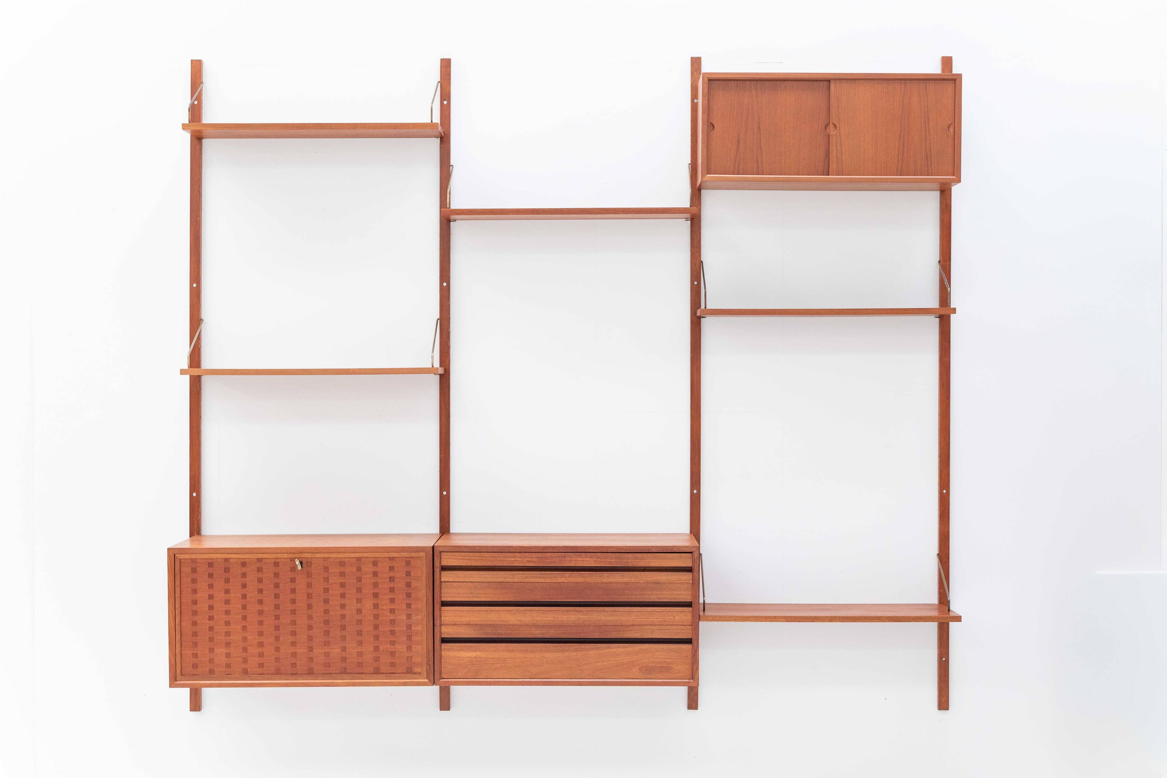 3-bay Cado wall unit by Poul Cadovius