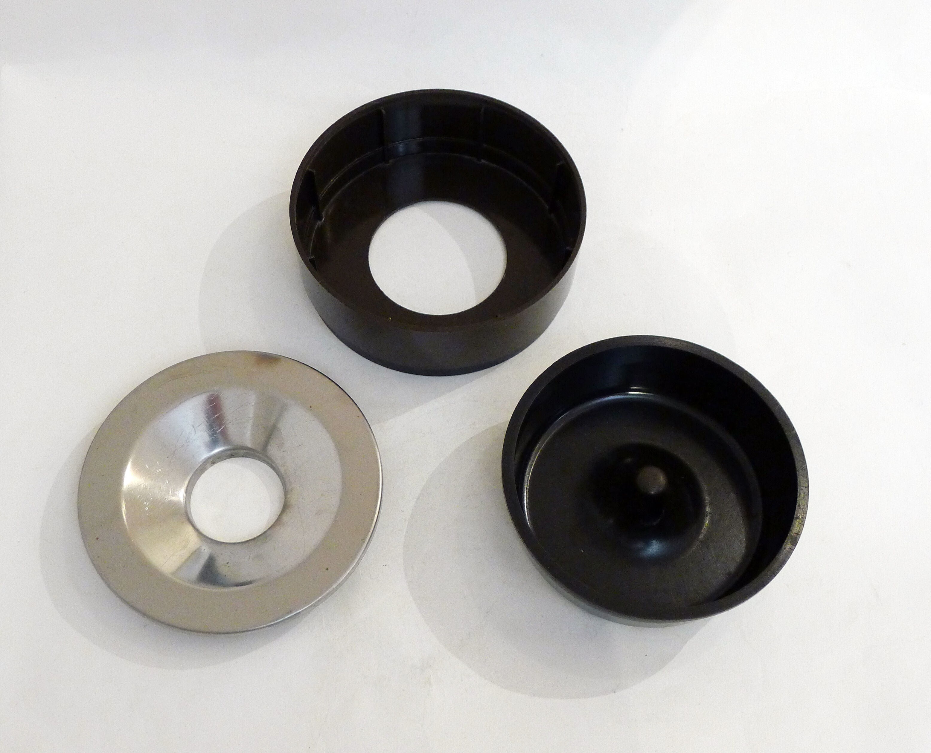 Manade ashtray design 1977