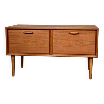 Small vintage teak chest of drawers with 2 drawers