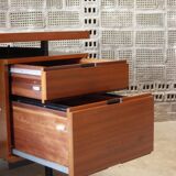 Mahogany veneer desk by Pierre Guariche for Minvielle, 1950s
