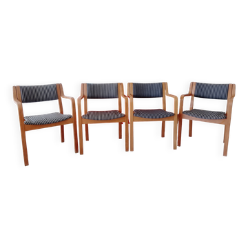 Set of 4 Scandinavian chairs Sweden Skandi Form 1981