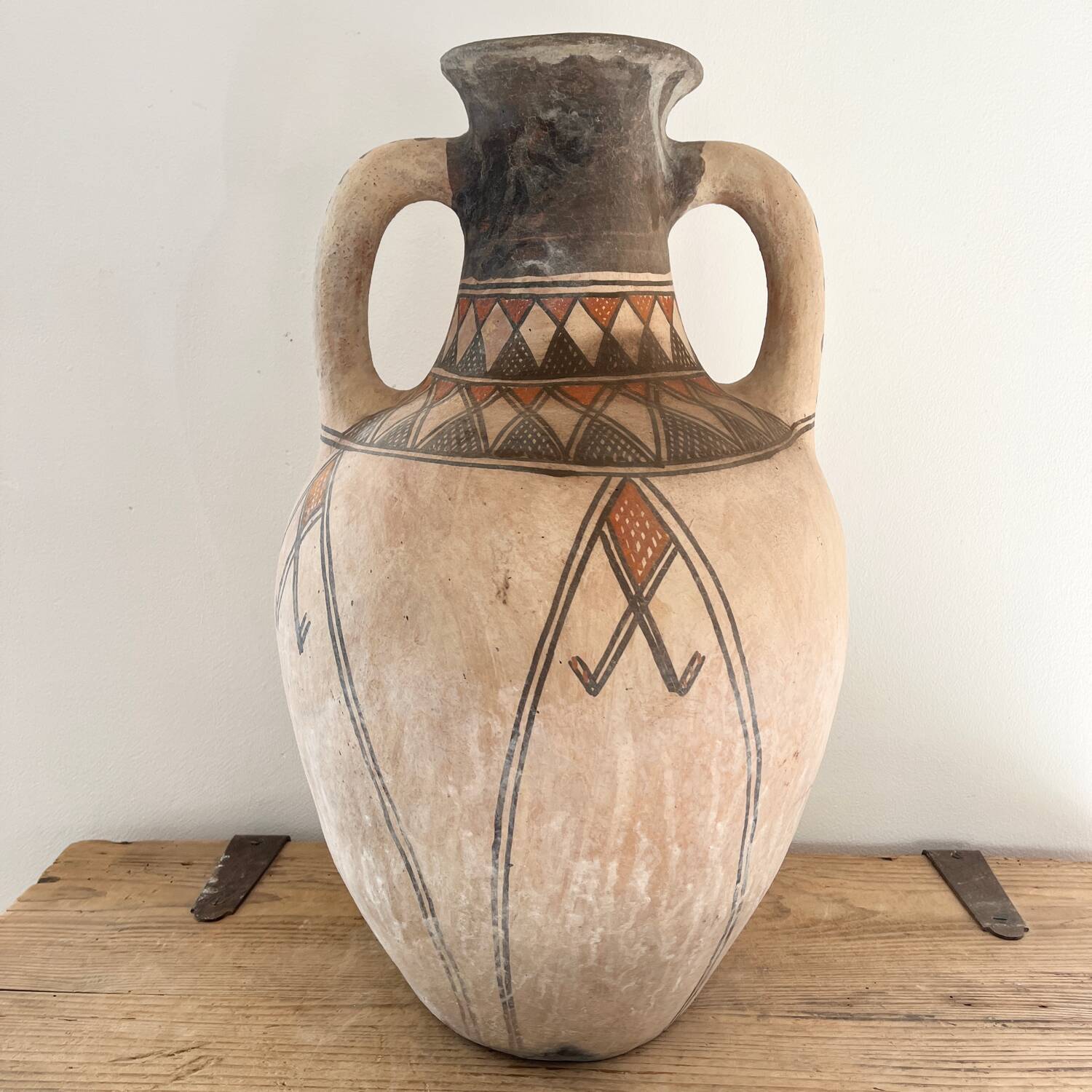 Berber terracotta jar