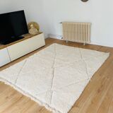 Berber carpet Beni Ouarain plain cream patterns in relief 196x172
