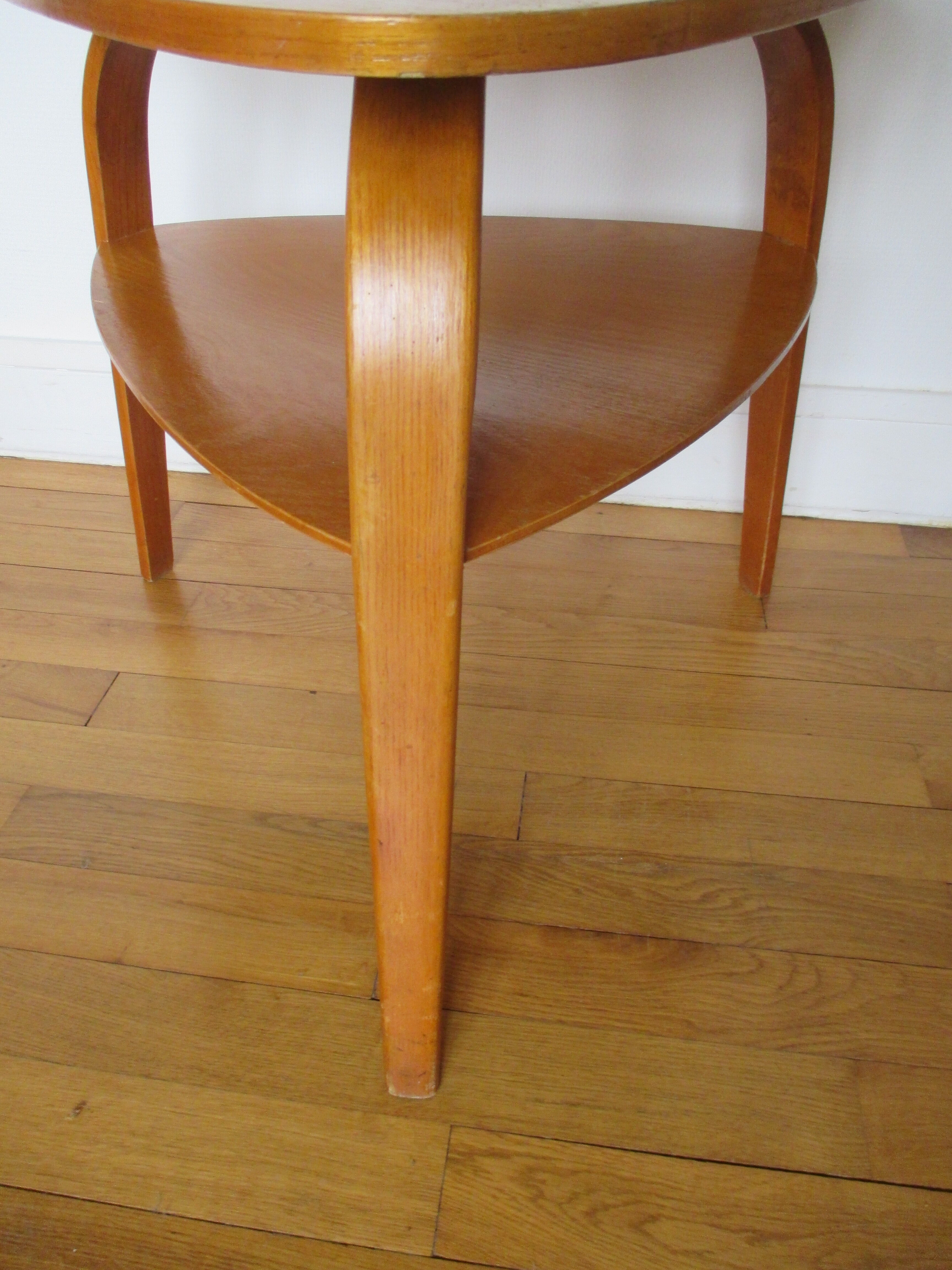 Bow Wood Steiner 1950 vintage table