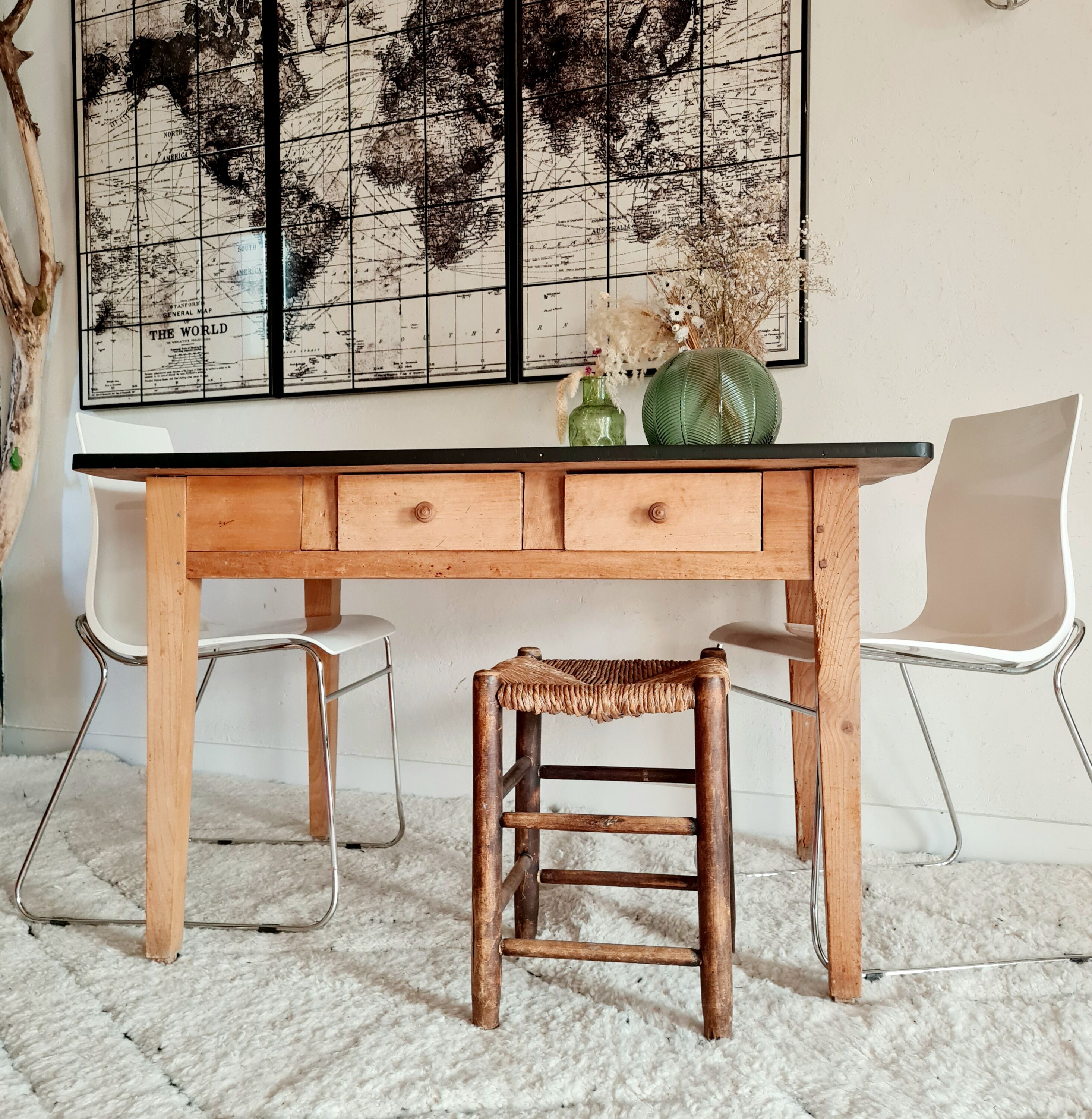 Old farm trade table 4 drawers