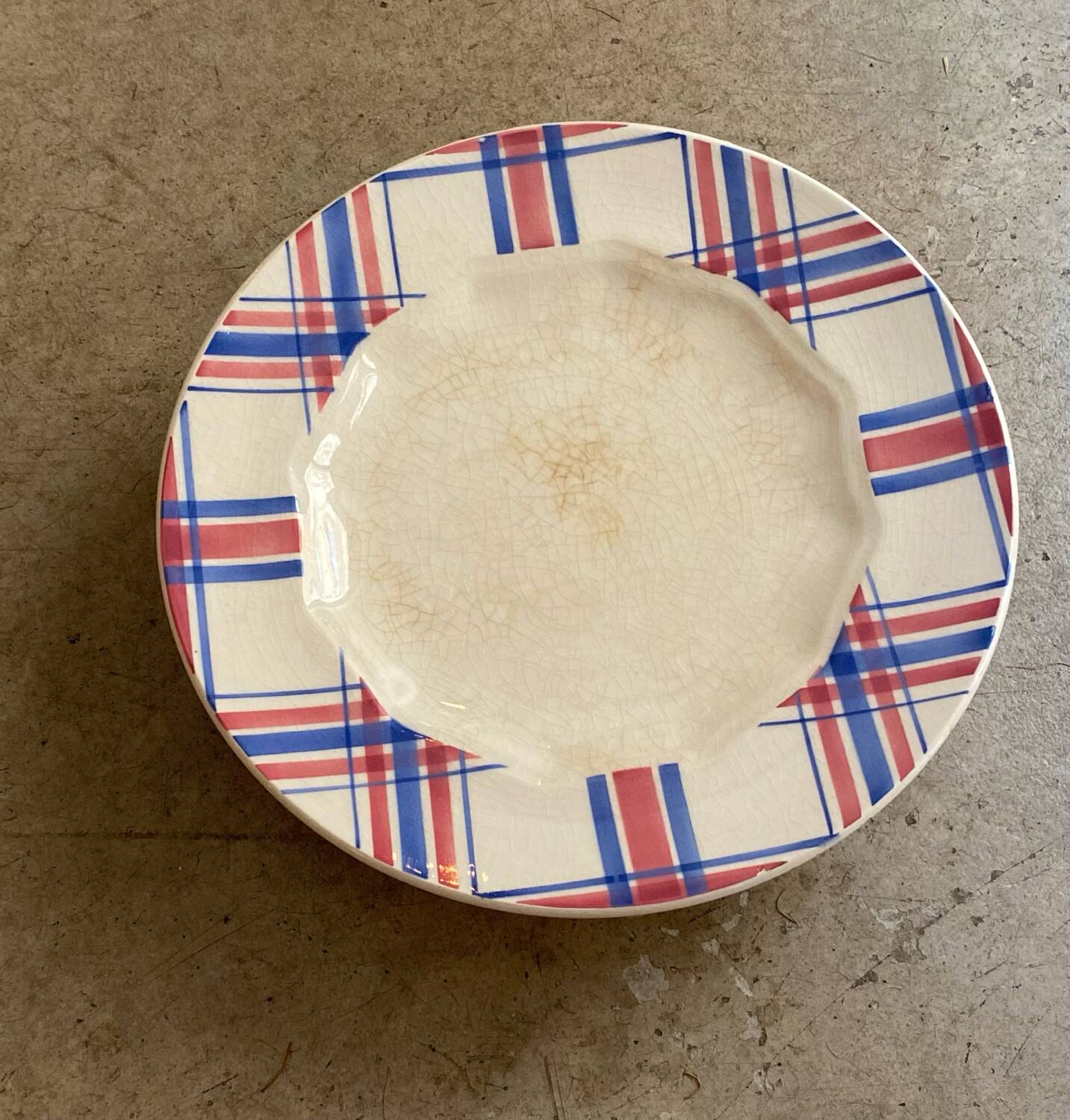 Ensemble de plats en porcelaine