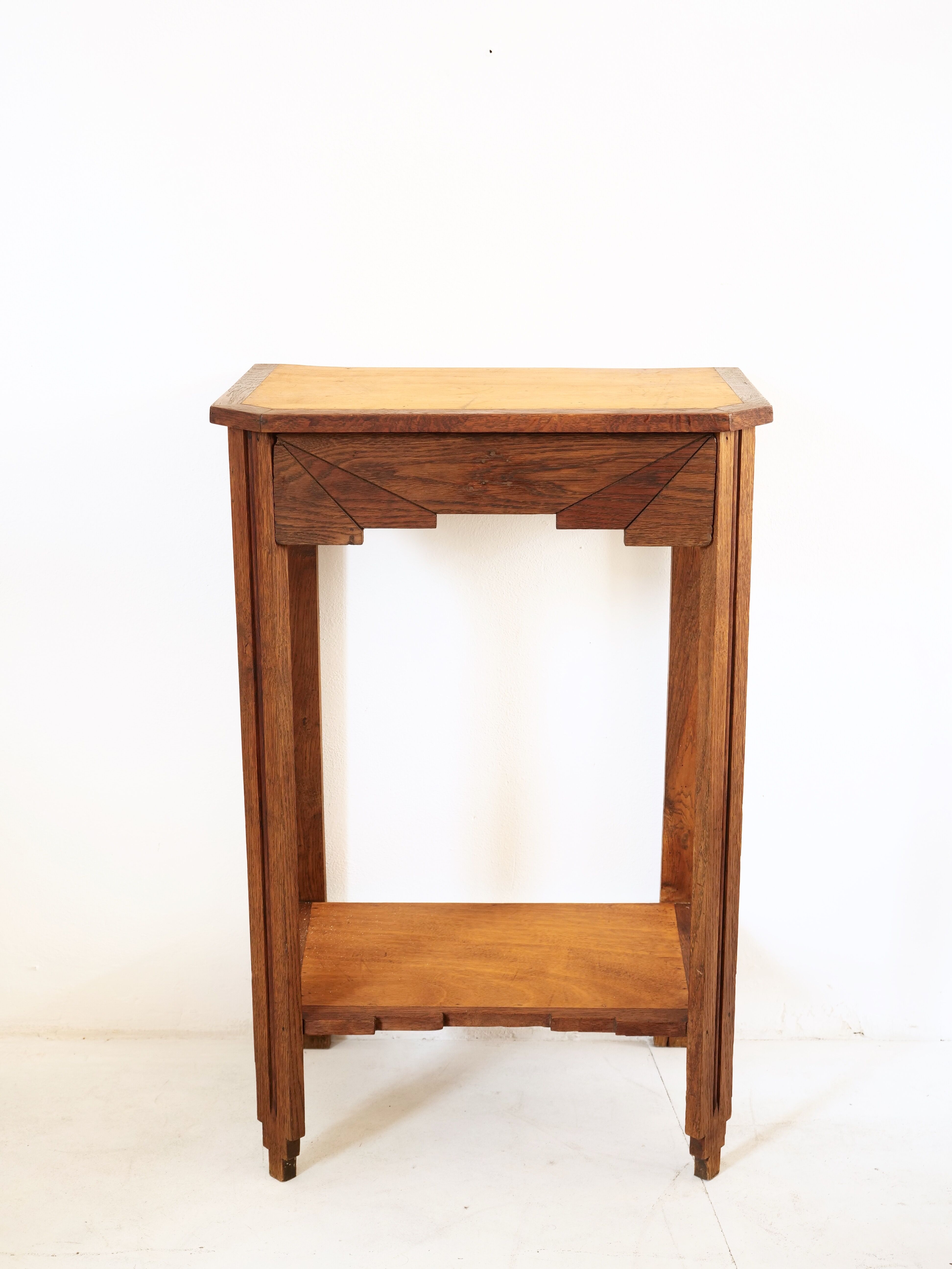 Extra furniture deco entrance hall