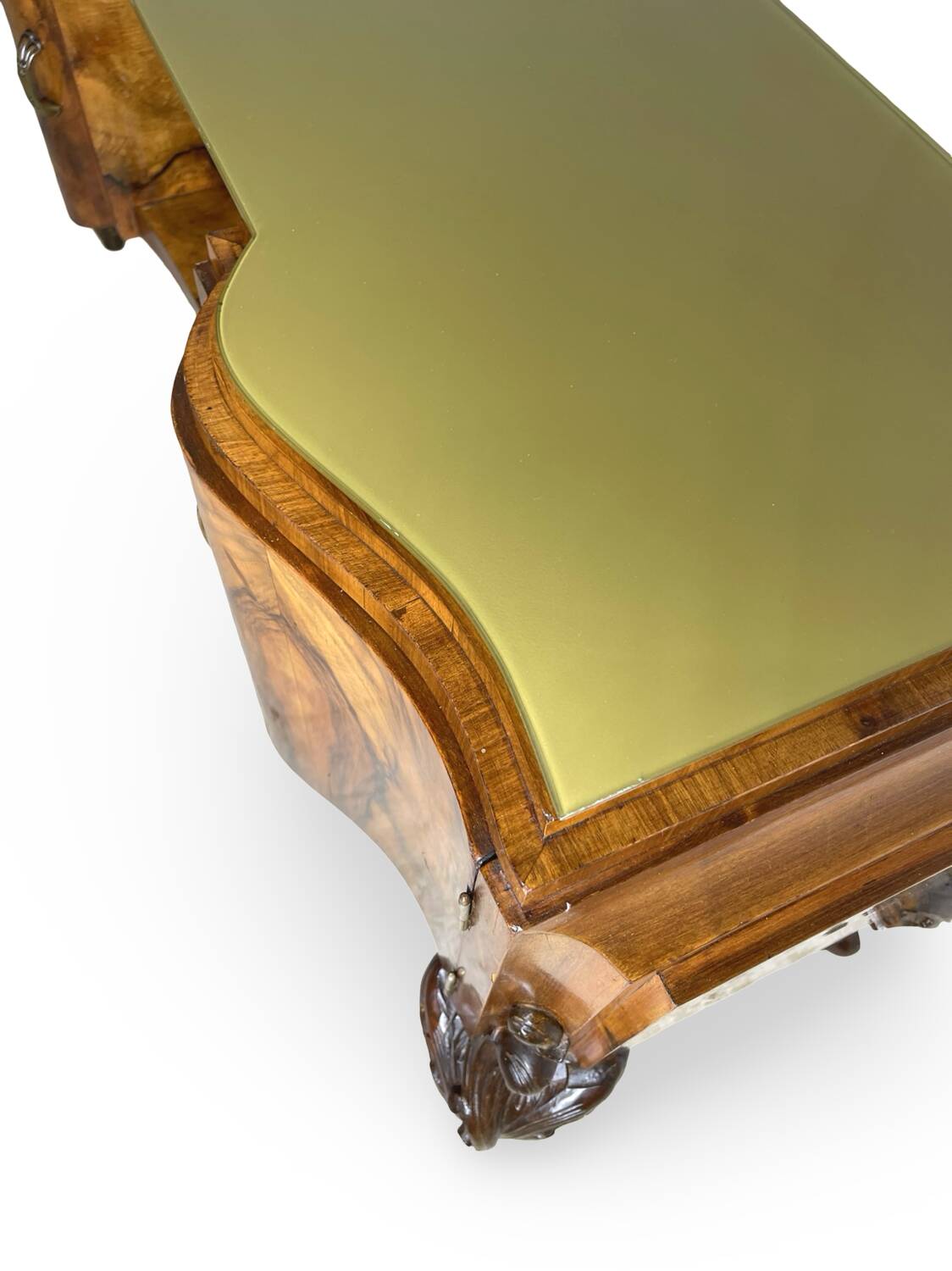 Italian console/petinuse from the 1930s