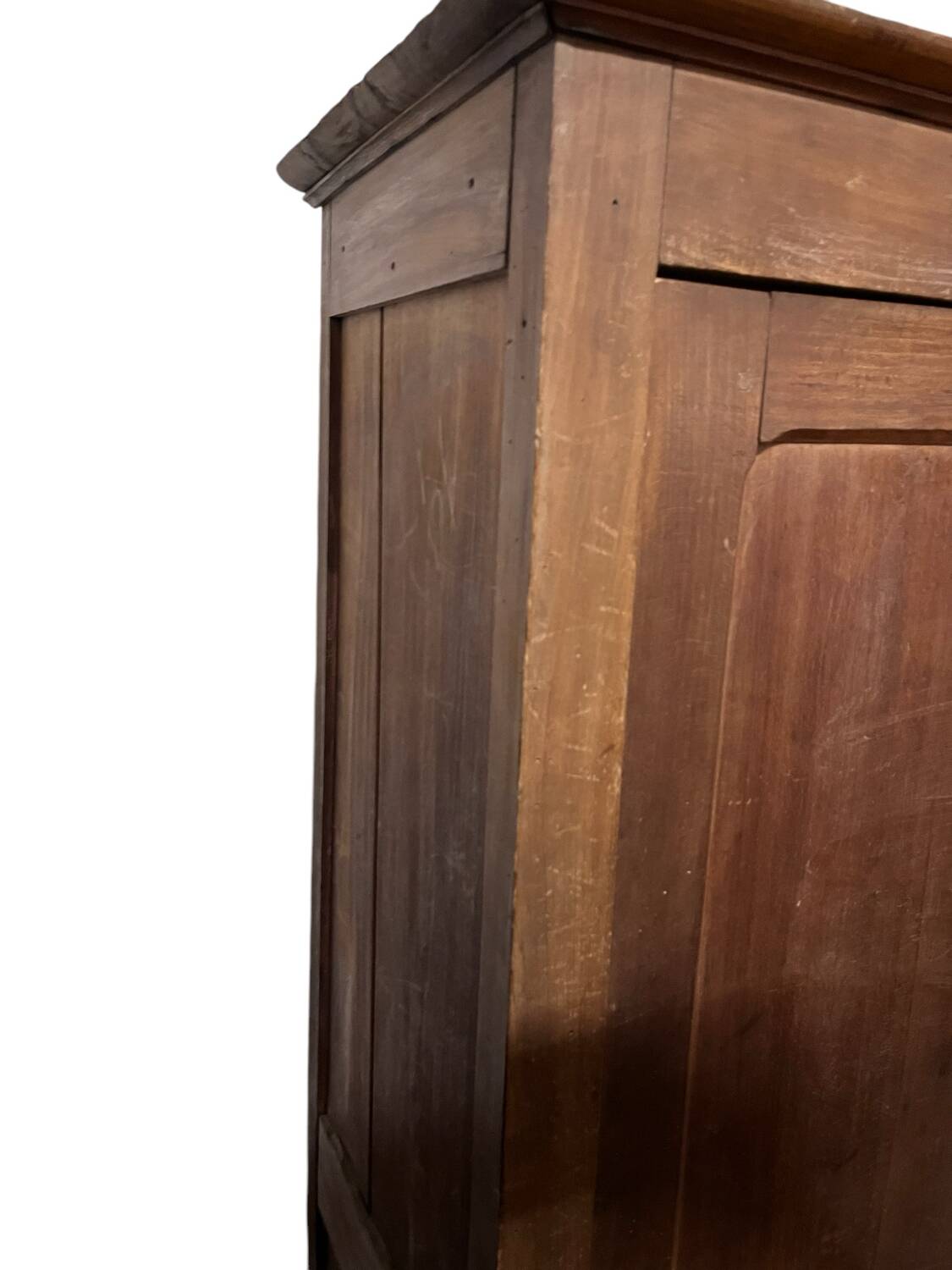 Small Parisian wardrobe