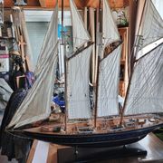 Large model of a three-masted ship, 105 cm x 100 cm x 20 cm.
