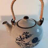 Oriental style tea set, teapot and five bowls