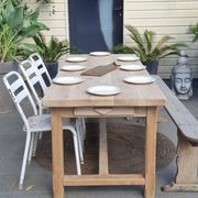 N052 table de ferme rénovée
