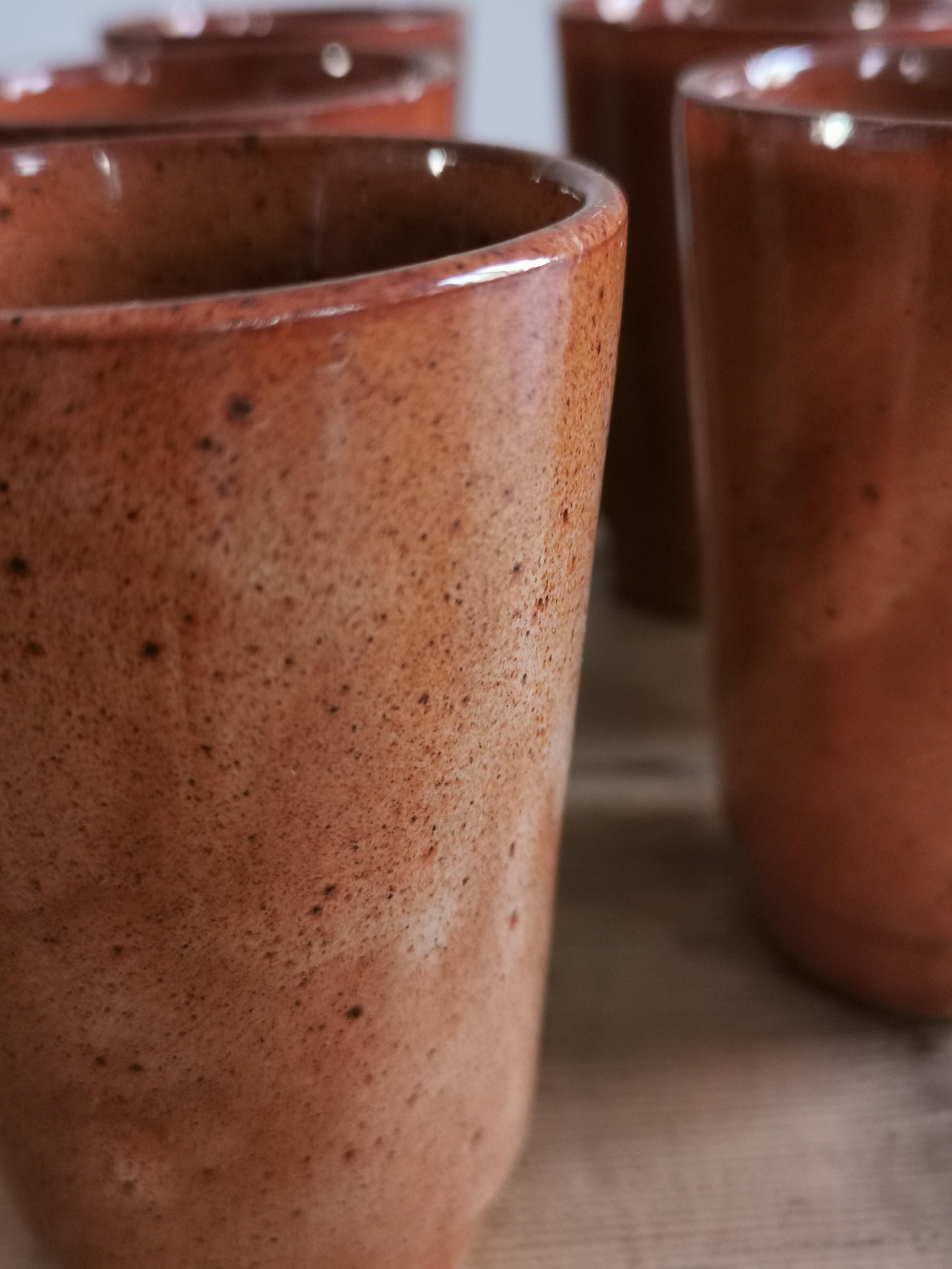 Set of 6 sandstone cups