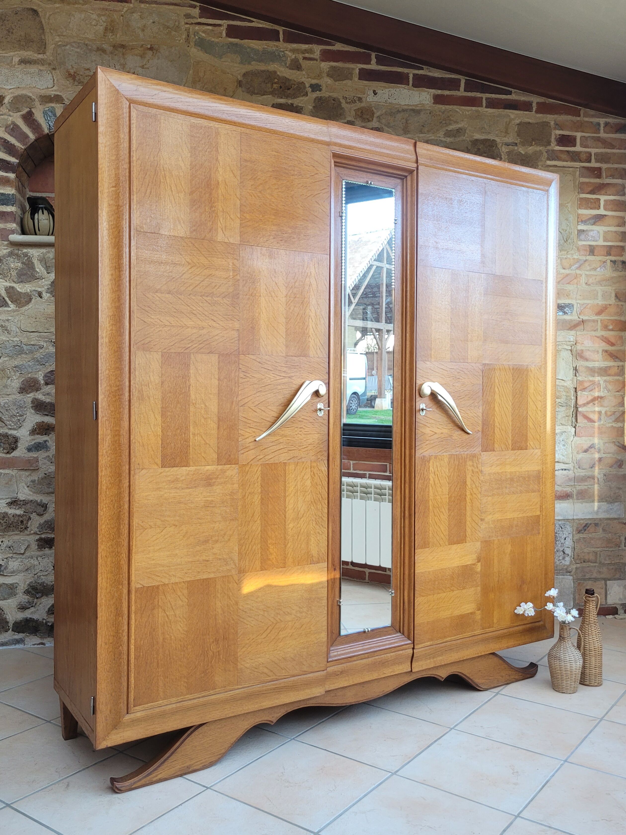 Armoire vintage art déco