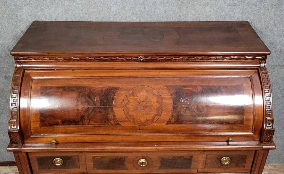 Louis XVI period cylinder chest of drawers in marquetry circa 1760