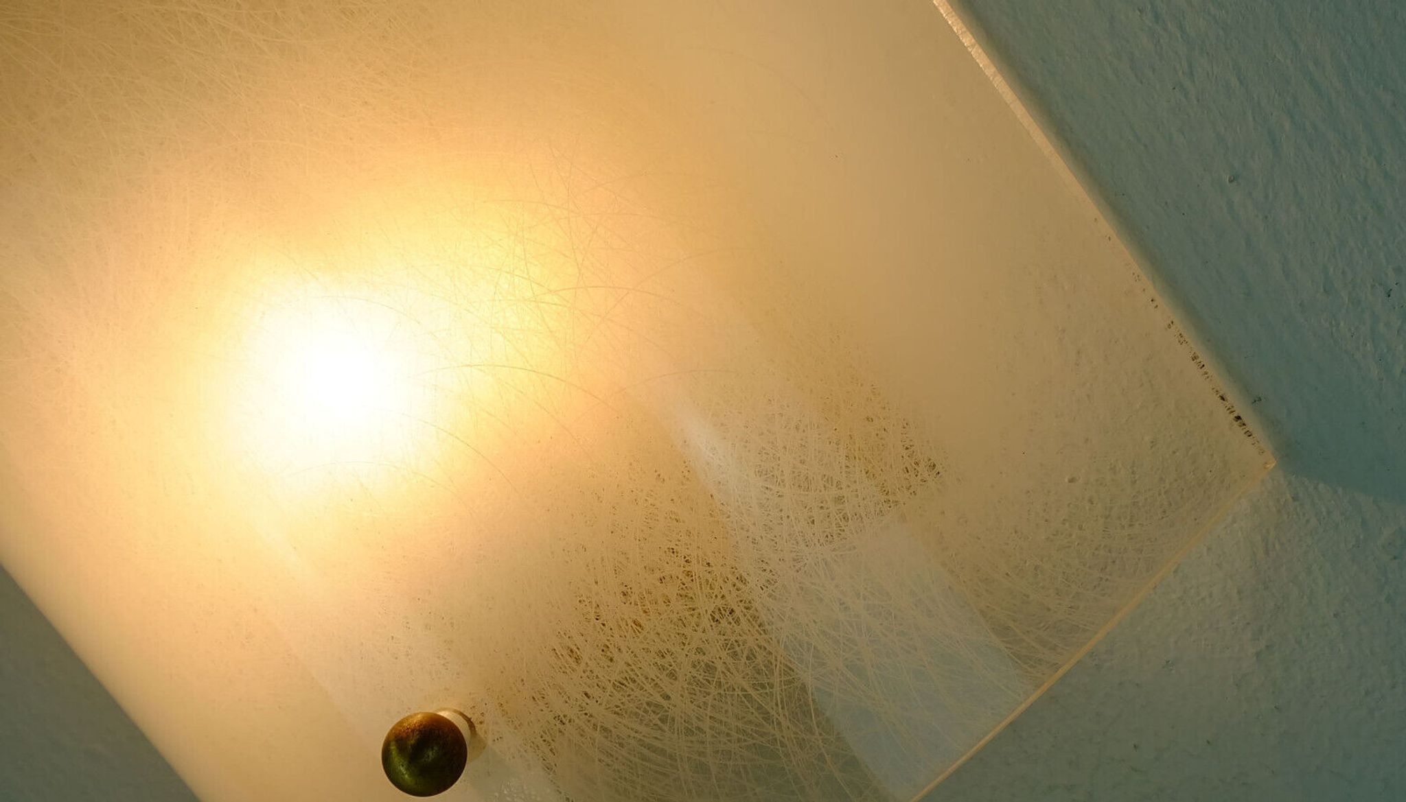 Mid century sconce acrylic and brass 1960s 1970s lucite wall lamp