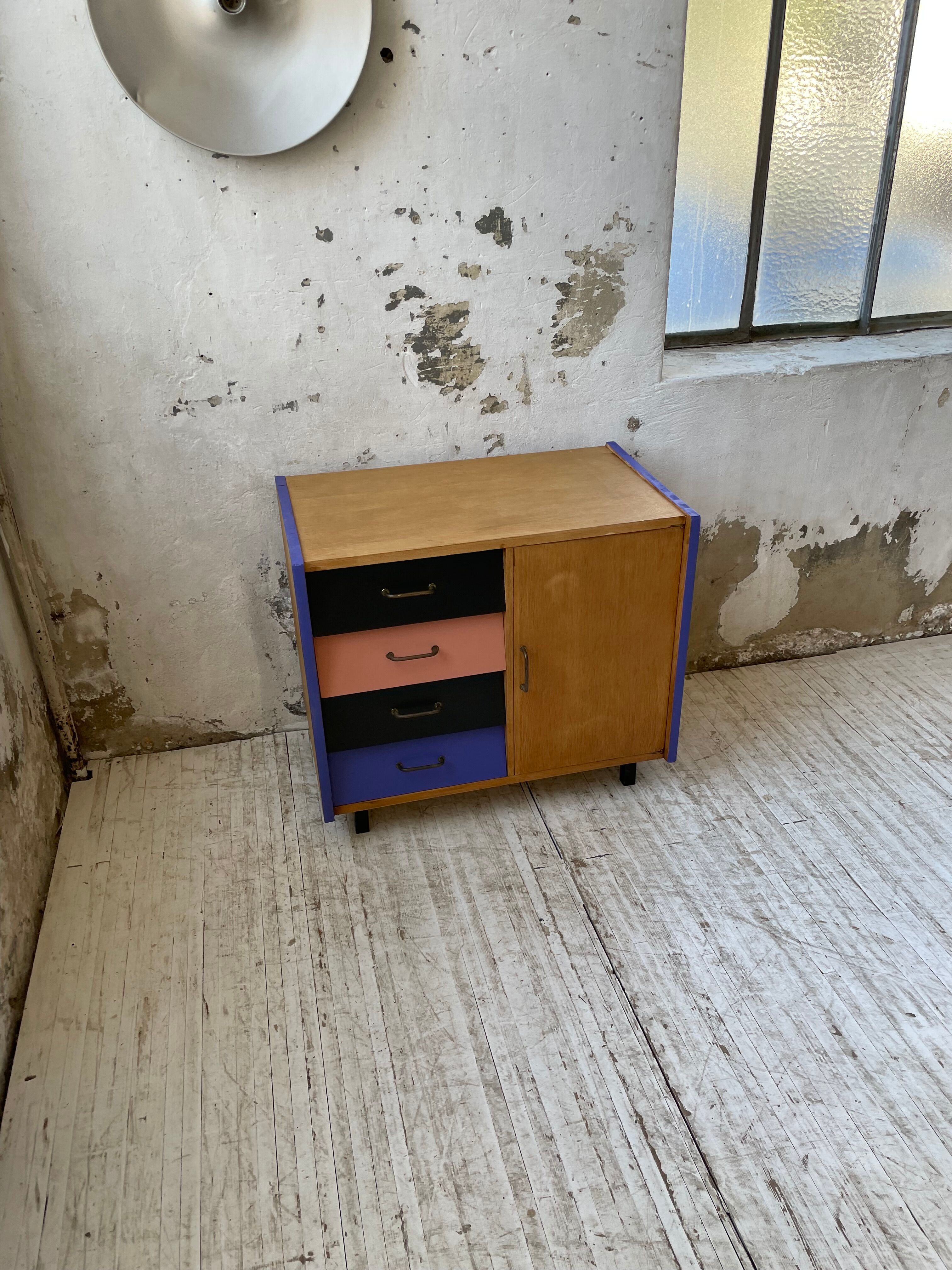 Meuble commode colorée années 60