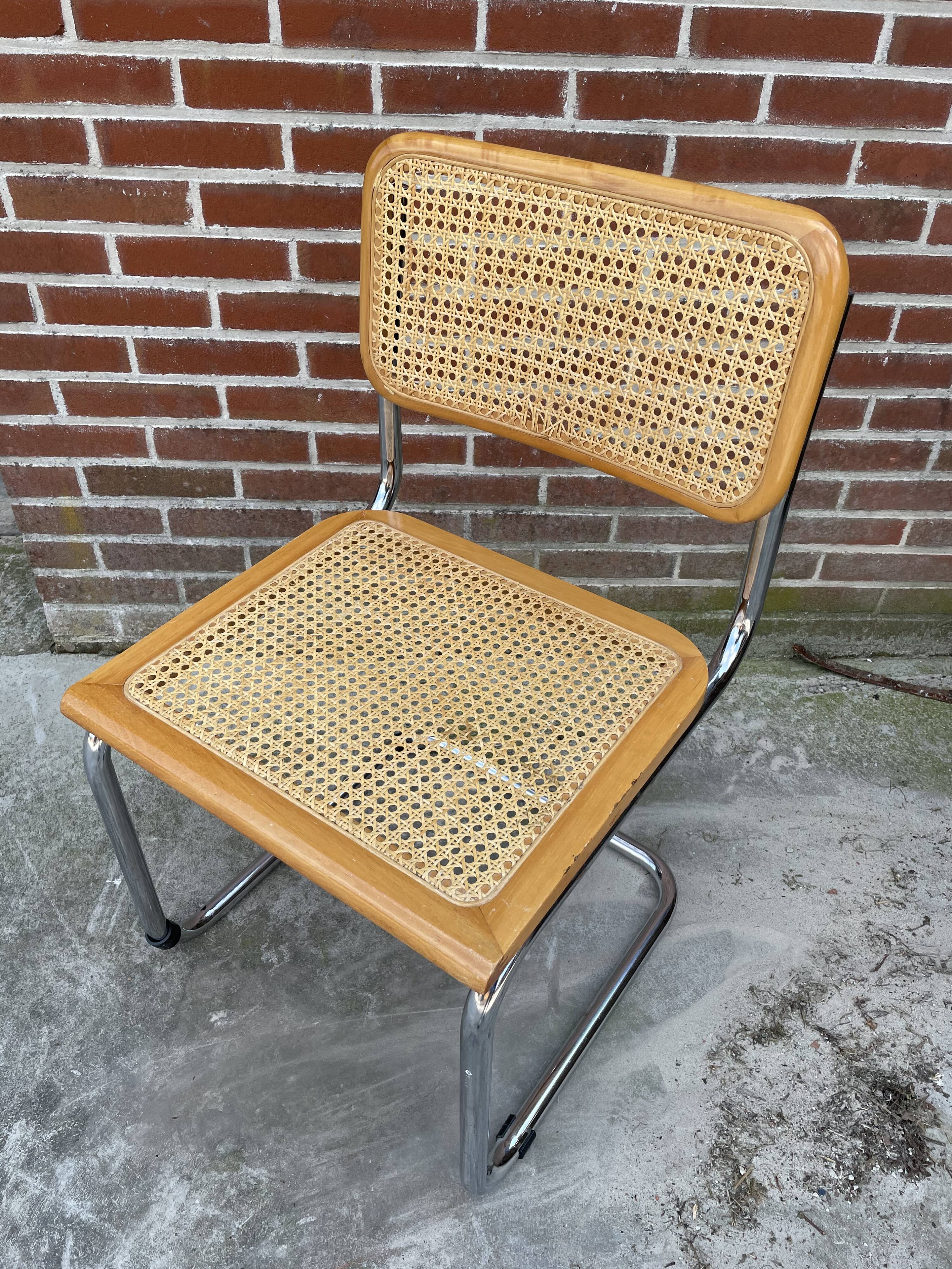 Cesca chair b32 model design Marcel Breuer