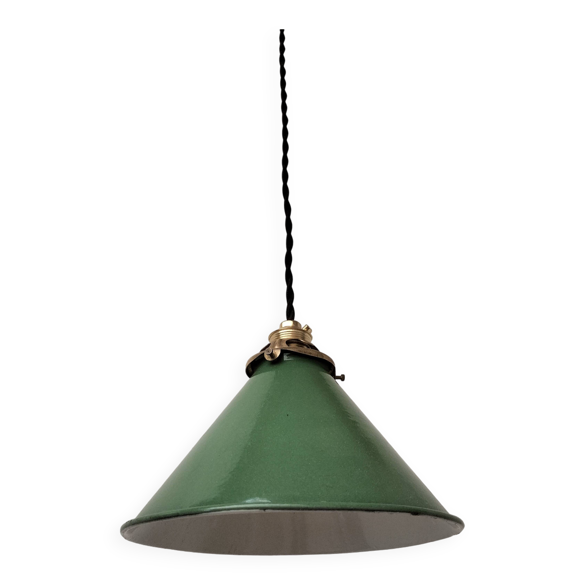 Enamelled sheet metal cone suspension