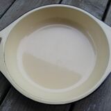 Plat en tôle émaillée