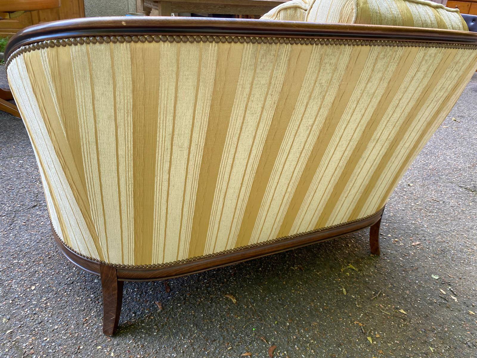 Louis XVI 2-seater sofa in golden beige fabric and curved solid wood