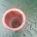 Vase en onyx rose